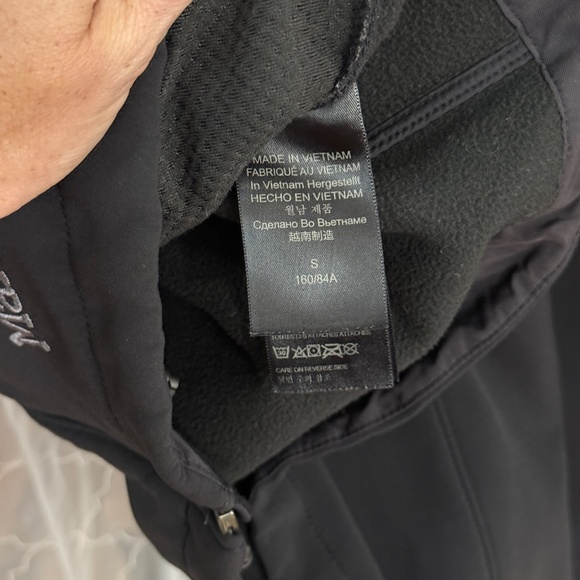 Marmot Women's Tempo Softshell Jacket Black Small - Picture 9 of 11